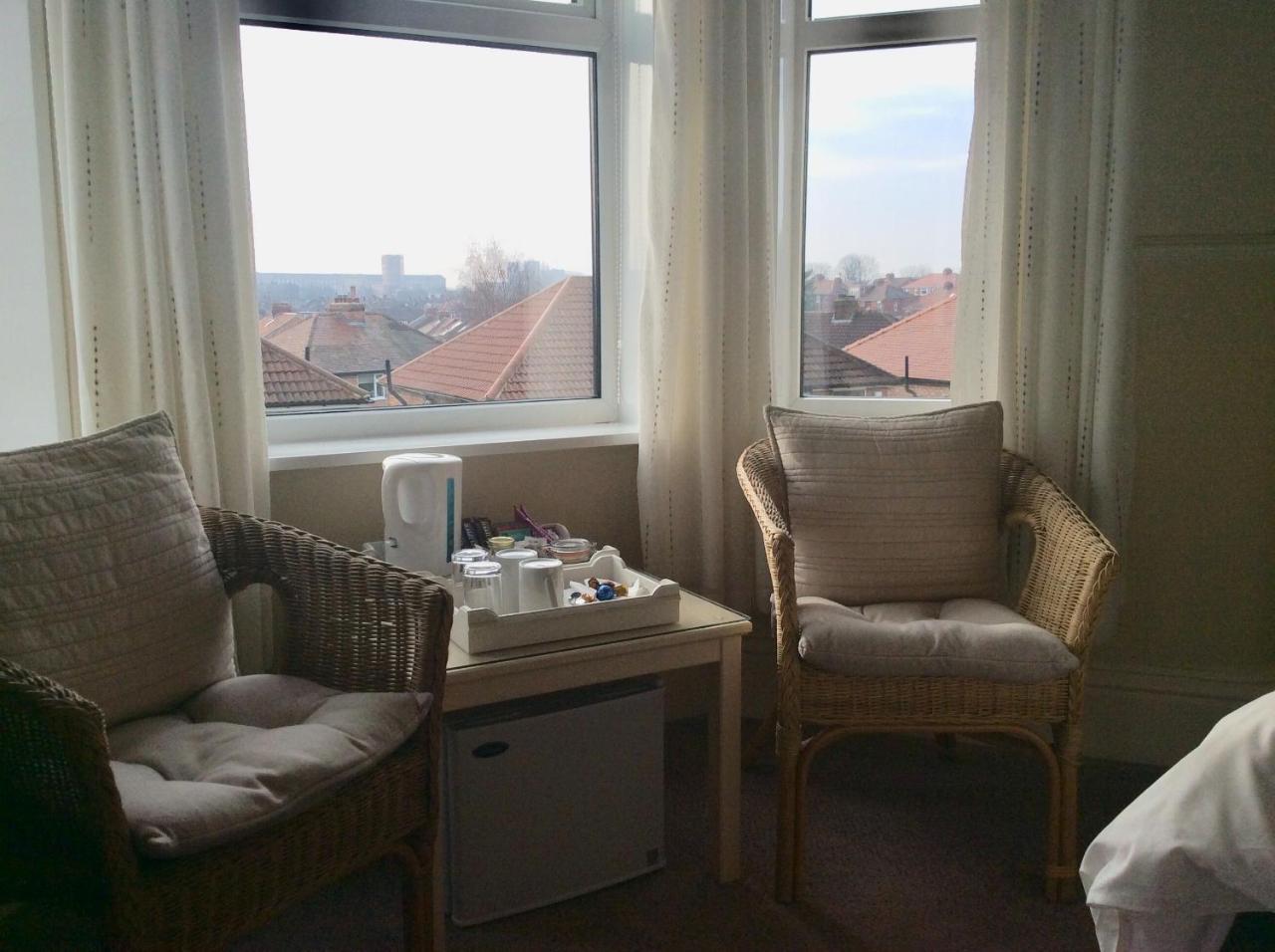 Southlands Guest House 요크 외부 사진